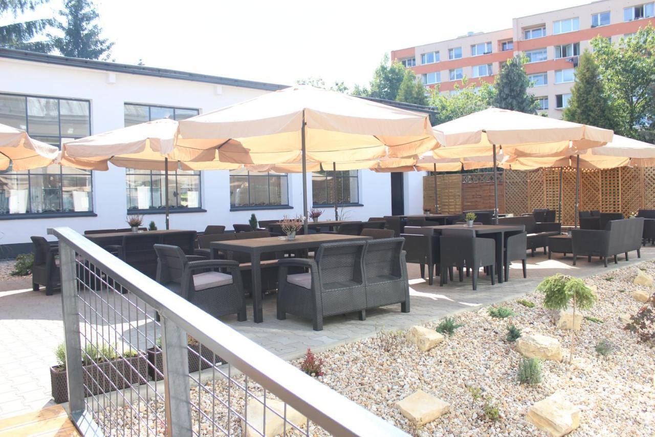 Hotel Na Vyvoji Vlašim Екстериор снимка