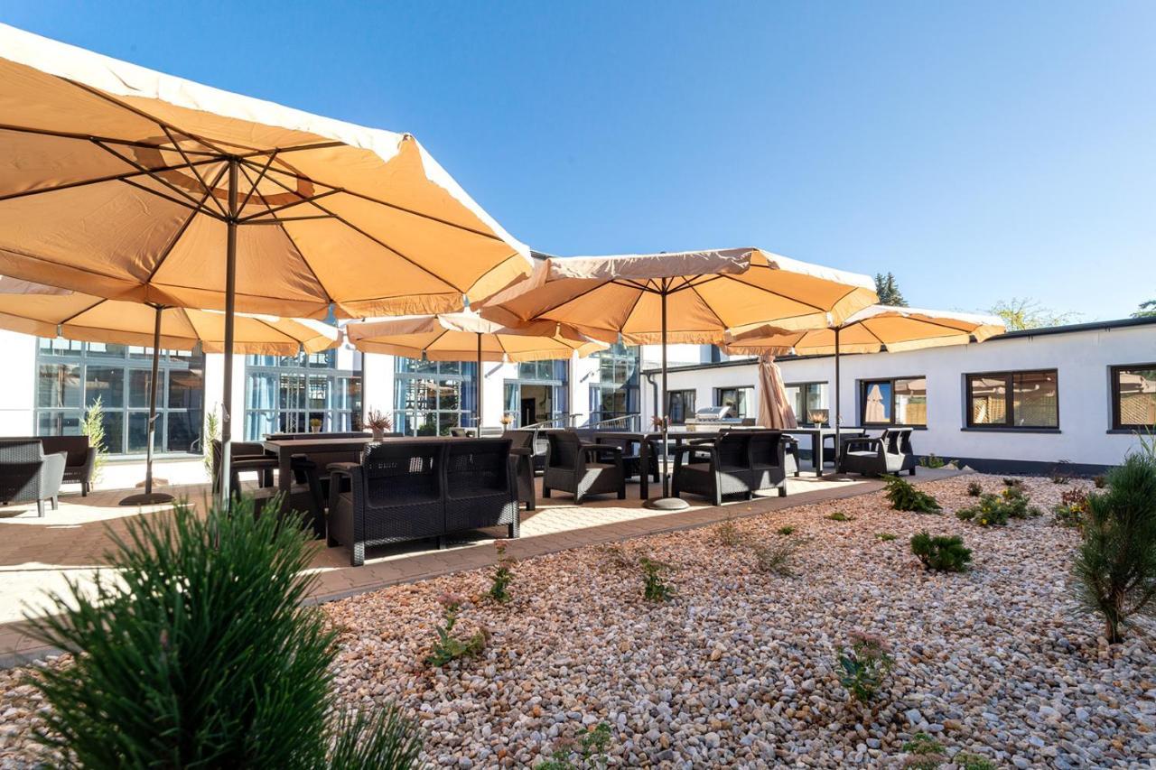Hotel Na Vyvoji Vlašim Екстериор снимка