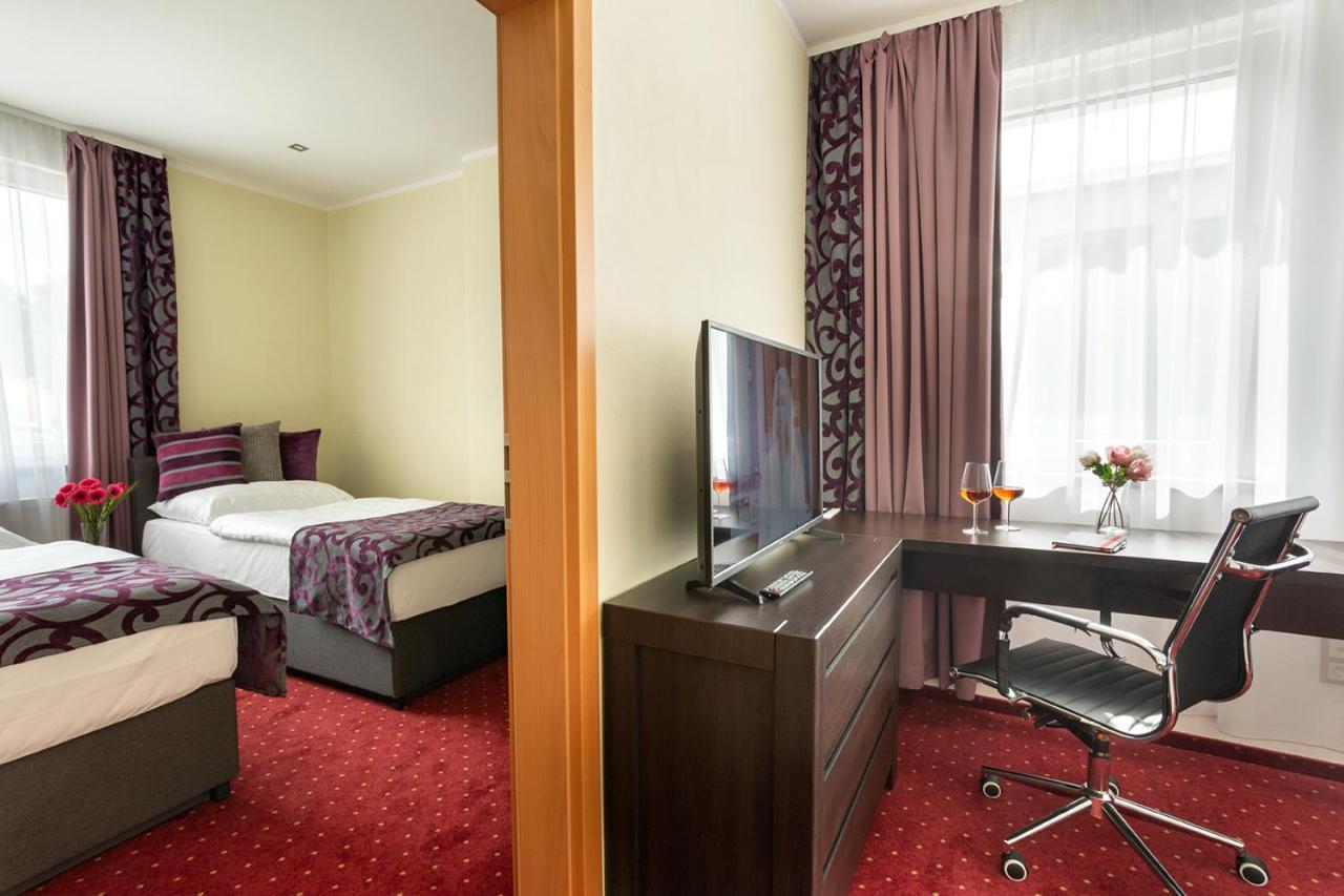 Hotel Na Vyvoji Vlašim Екстериор снимка