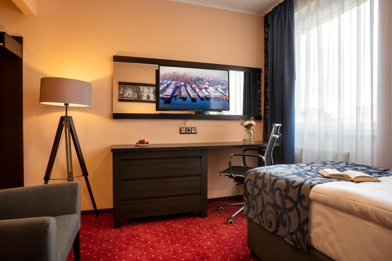 Hotel Na Vyvoji Vlašim Екстериор снимка